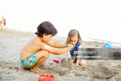 40,869 Asian Women In Swimsuits Stock Photos & High